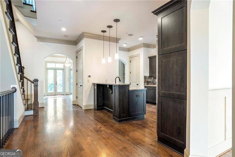 Atlanta, GA 30305,58 Sheridan DR NE #27
