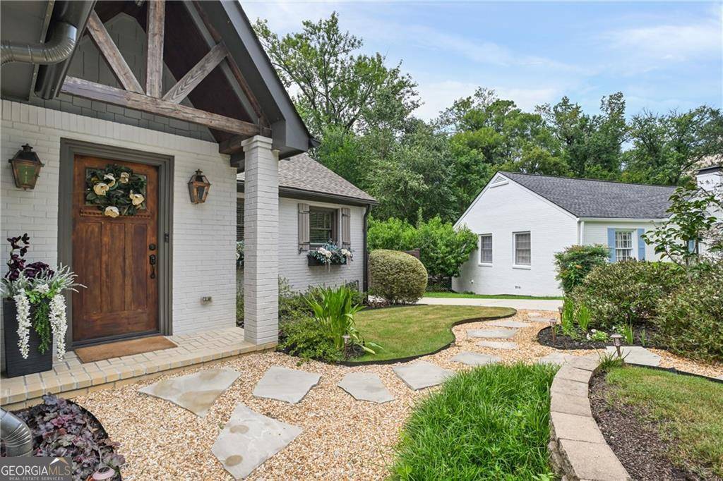 Atlanta, GA 30305,2067 Fairhaven CIR NE