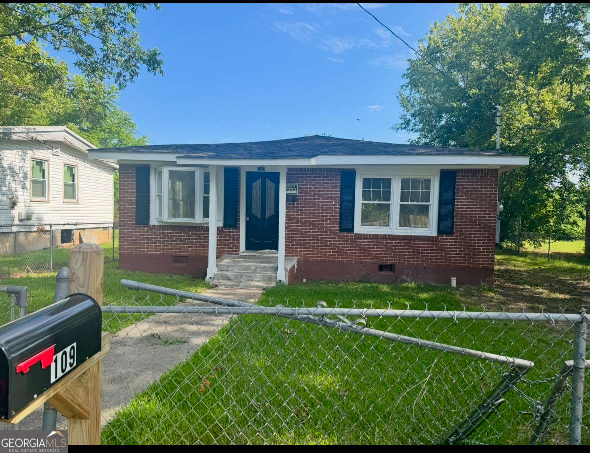 Griffin, GA 30223,109 Lexington AVE