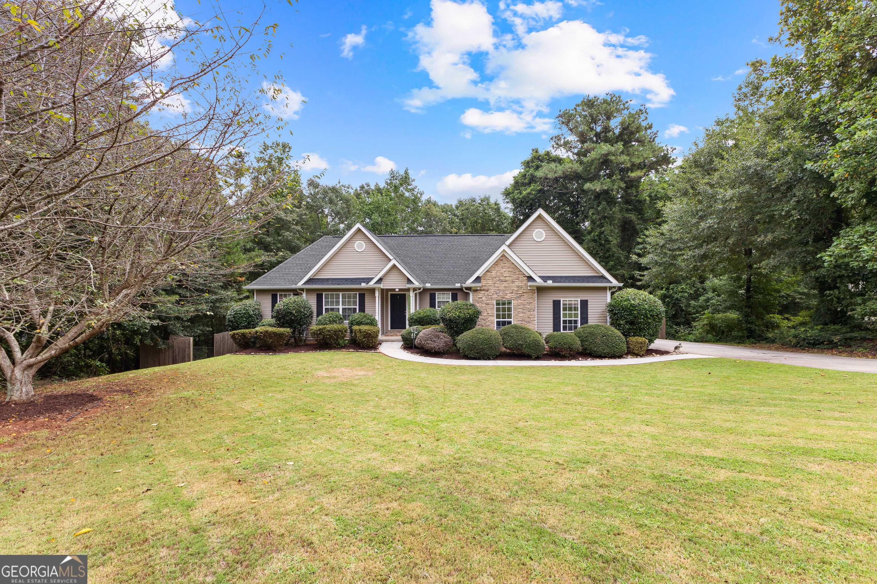 Newnan, GA 30265,90 Hidden Brook LN