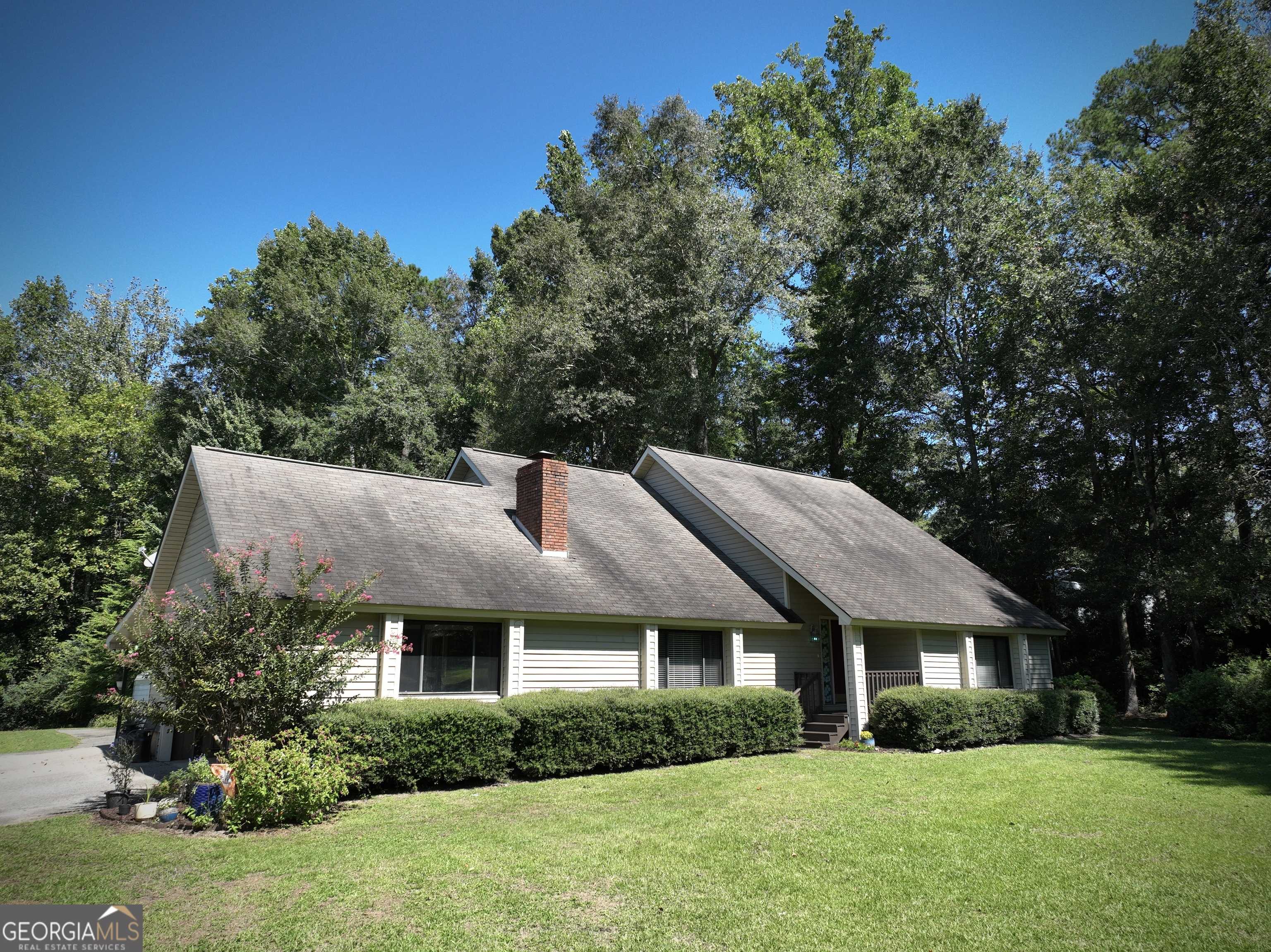 Dublin, GA 31021,223 Trinity RD