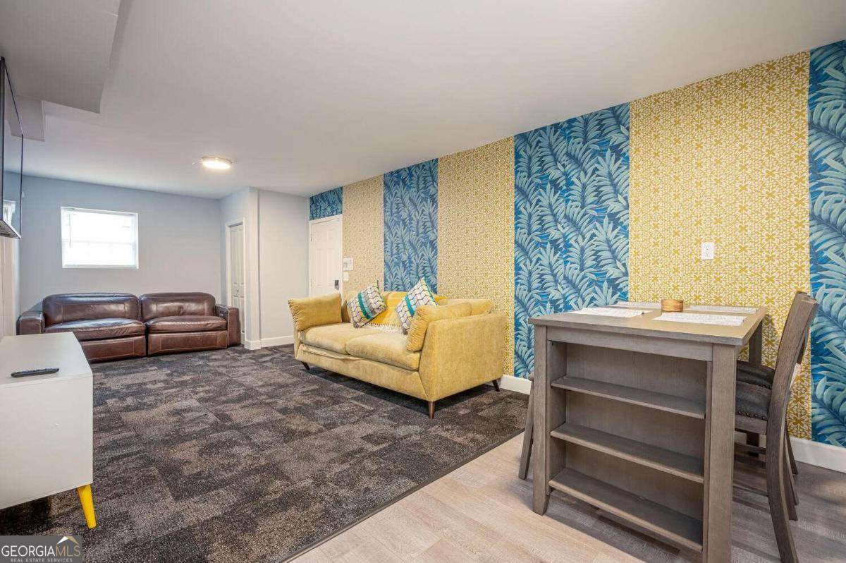 Atlanta, GA 30310,177 Silver Springs CIR SW