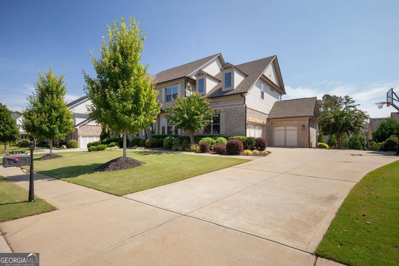 Woodstock, GA 30188,222 BRIAR HOLLOW