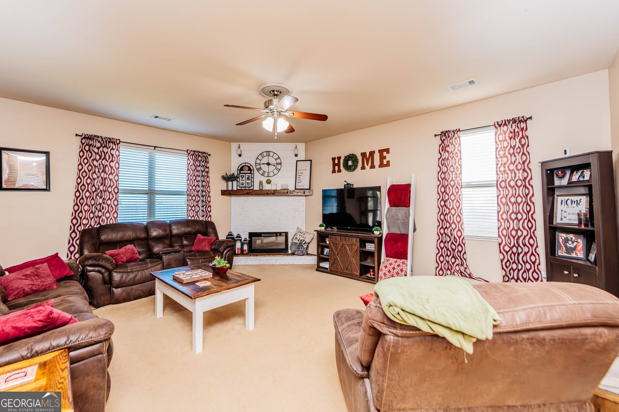 Kathleen, GA 31047,127 Broomsedge LN
