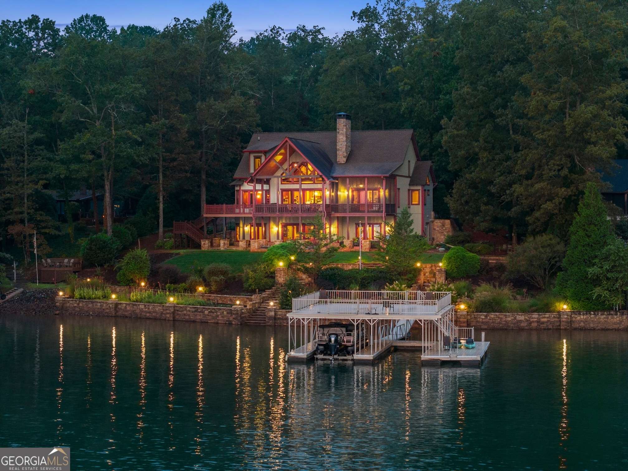 Hiawassee, GA 30546,1585 Heathers Cove RD