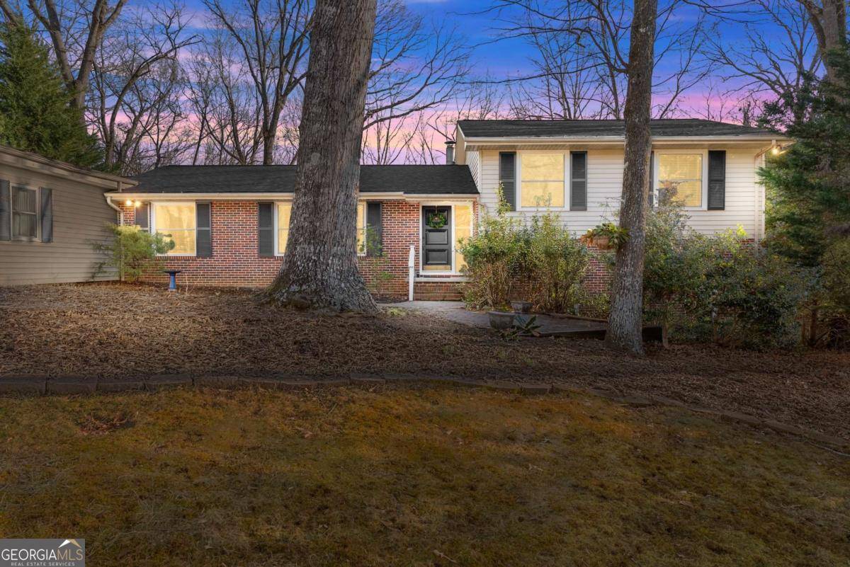 Gainesville, GA 30501,825 Beverly DR