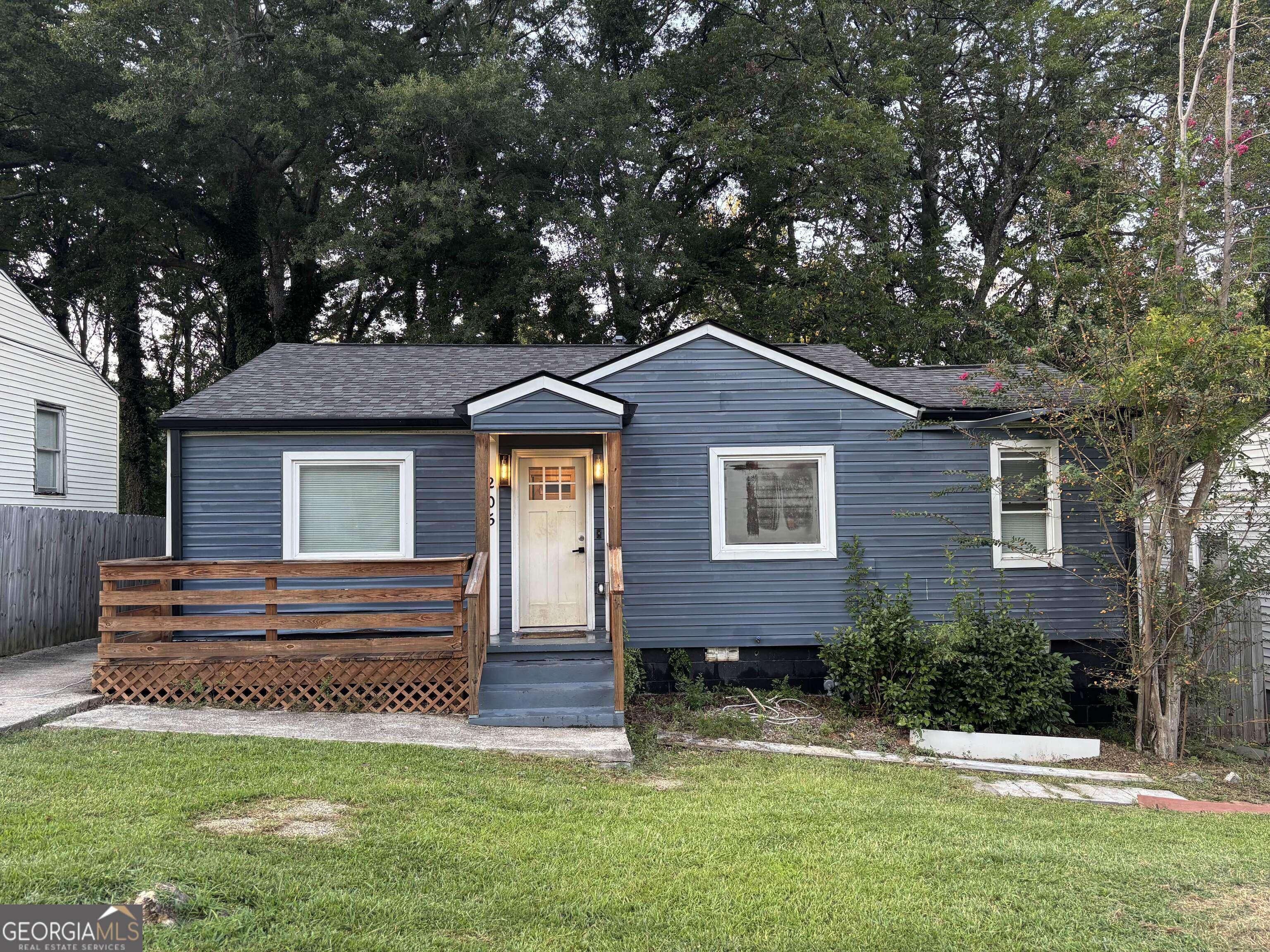 Atlanta, GA 30354,205 Maple ST