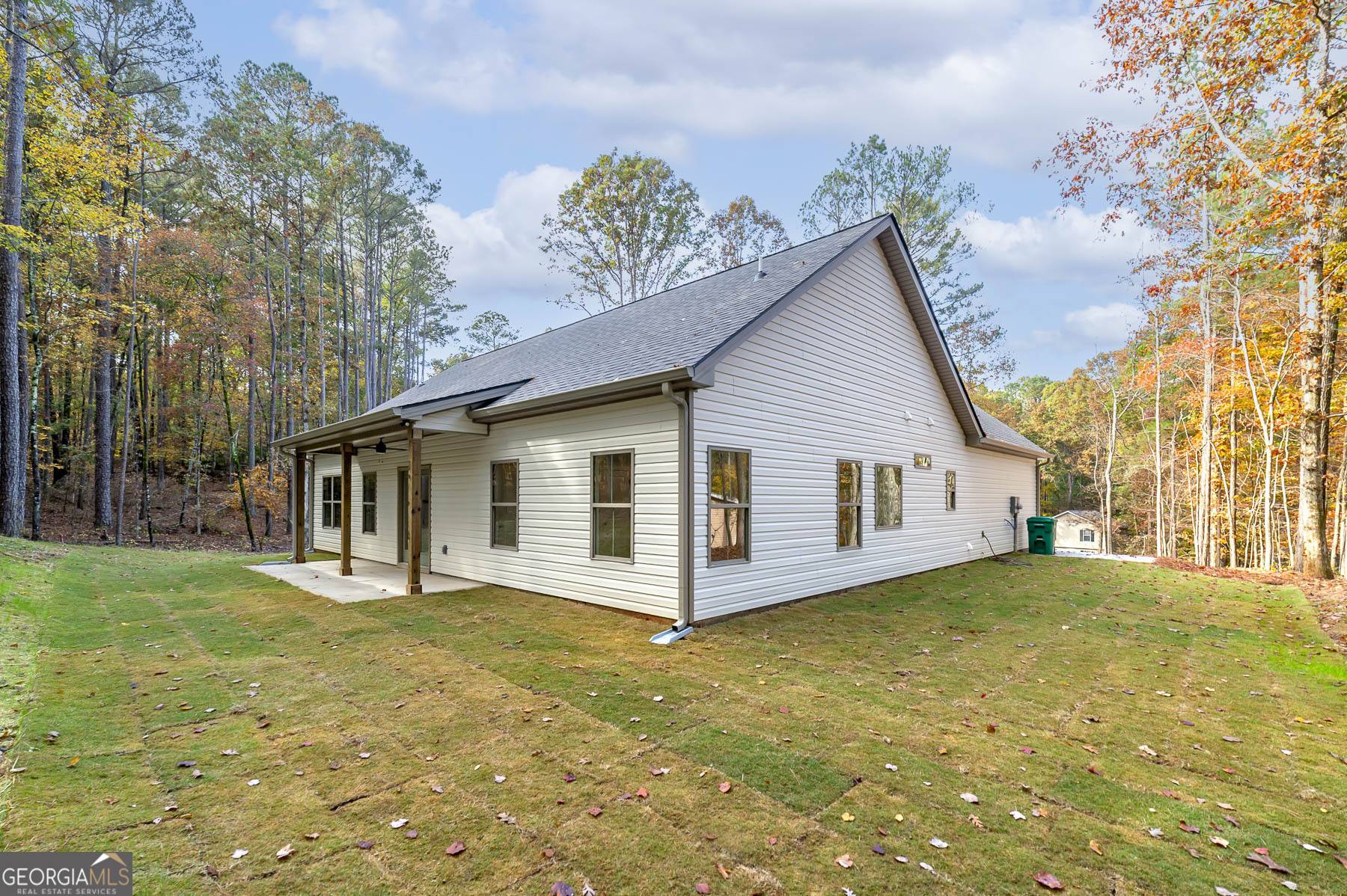 Monticello, GA 31064,243 Pelican CIR