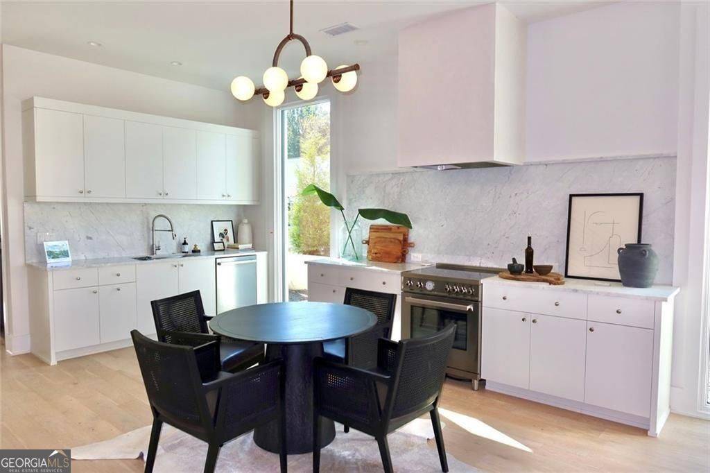 Fayetteville, GA 30214,370 2nd ST