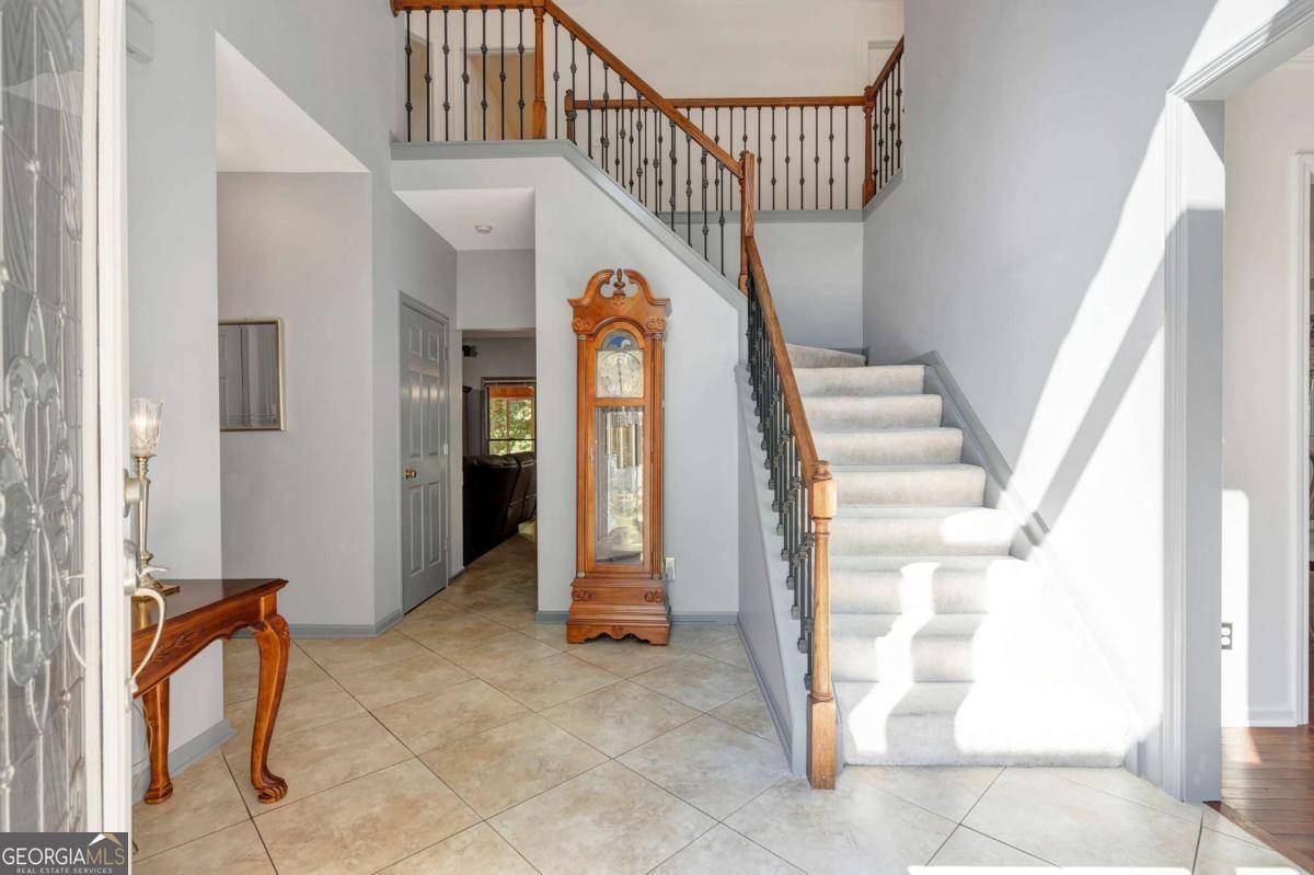 Alpharetta, GA 30005,1895 OAK TREE HOLW