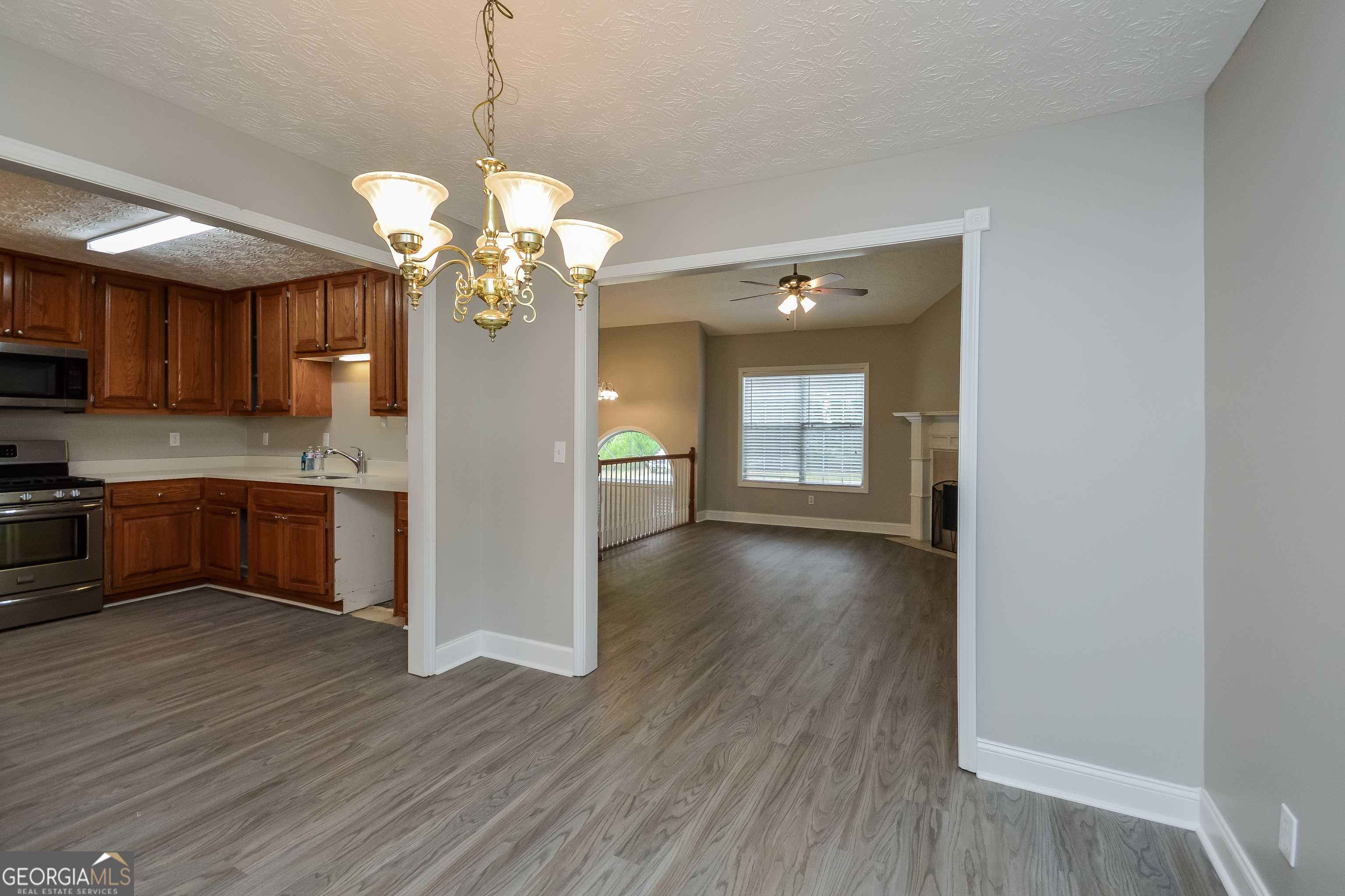 Covington, GA 30016,95 Sable CIR