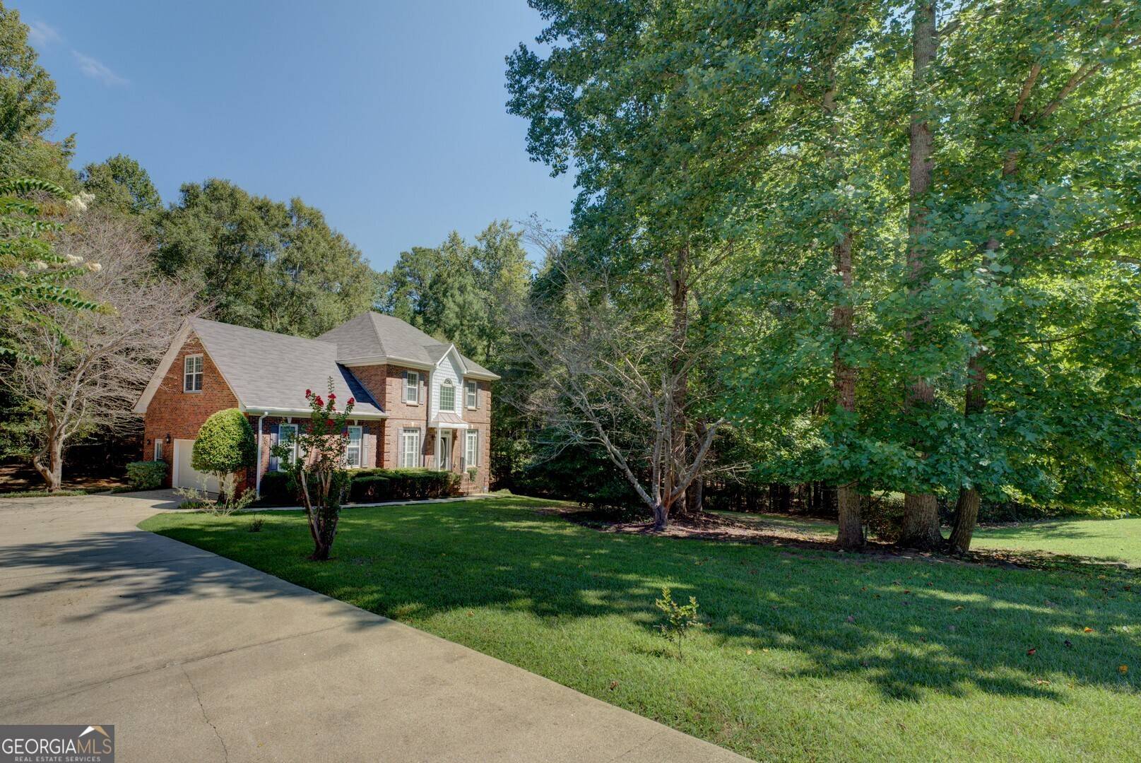 Oxford, GA 30054,125 Blue Grass CT