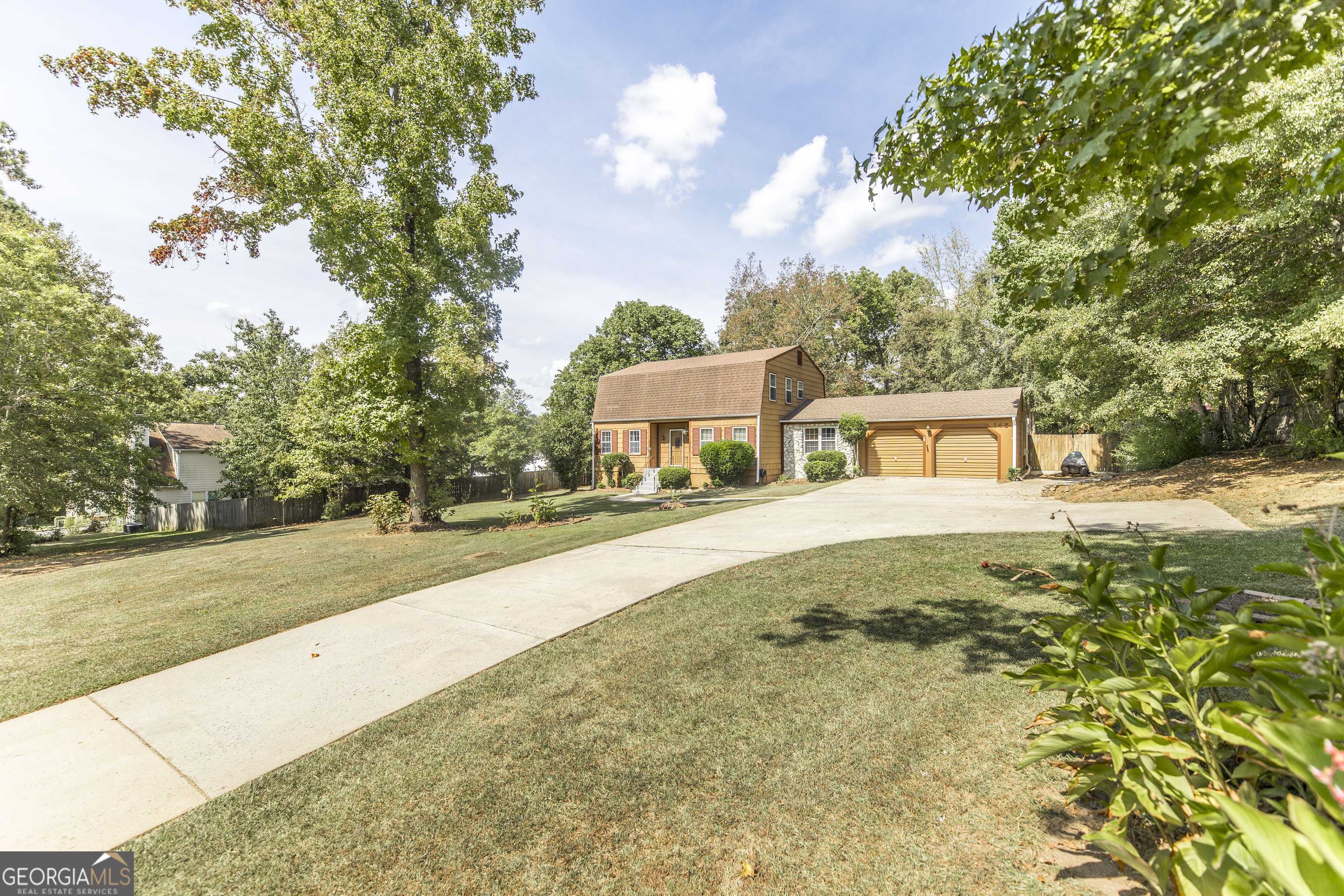 Macon, GA 31211,148 River North BLVD