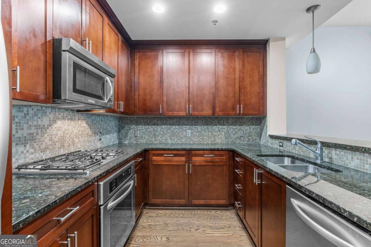 Atlanta, GA 30363,270 17th ST NW #1706