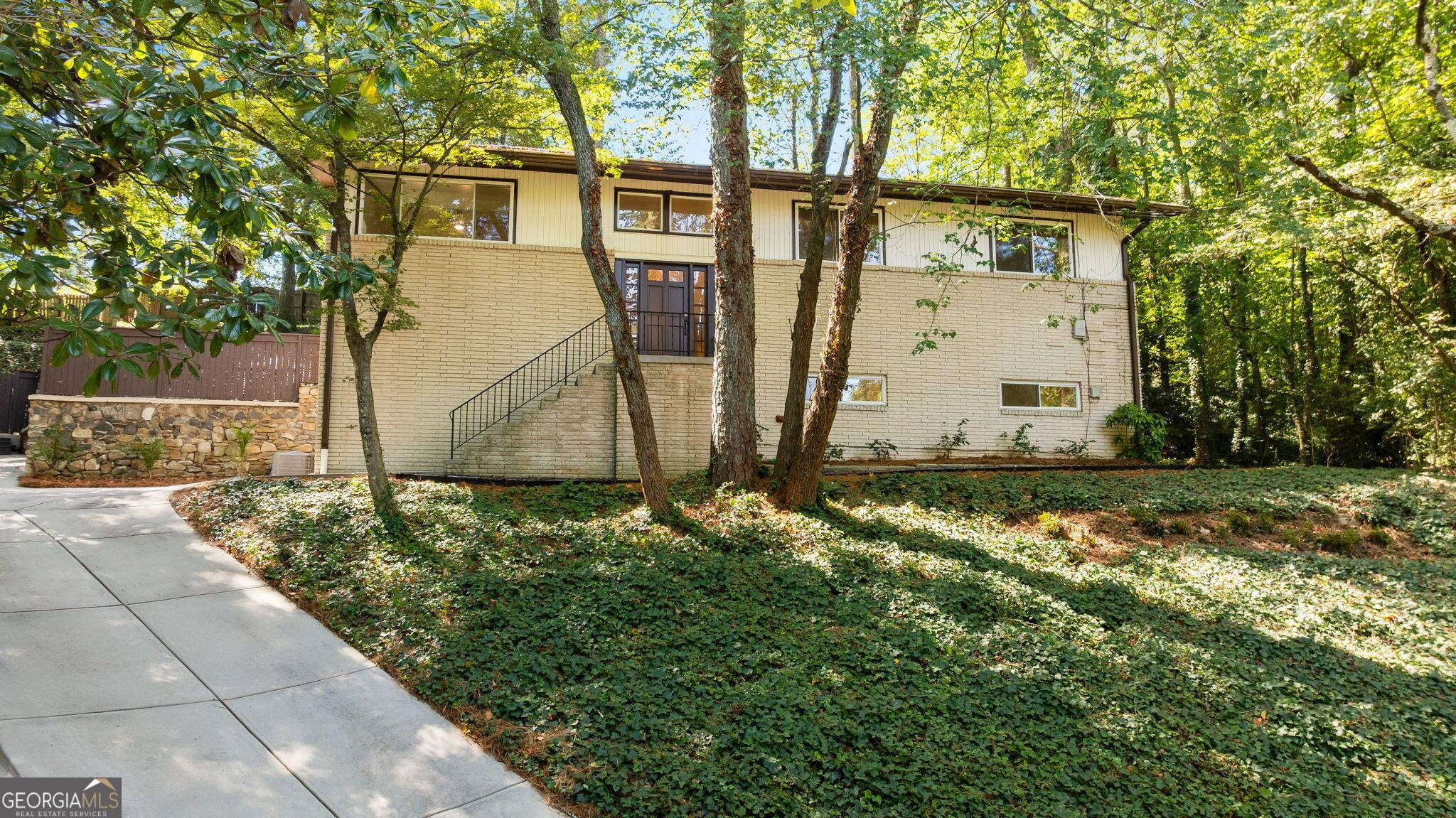 Atlanta, GA 30329,1583 Nantahalla CT NE
