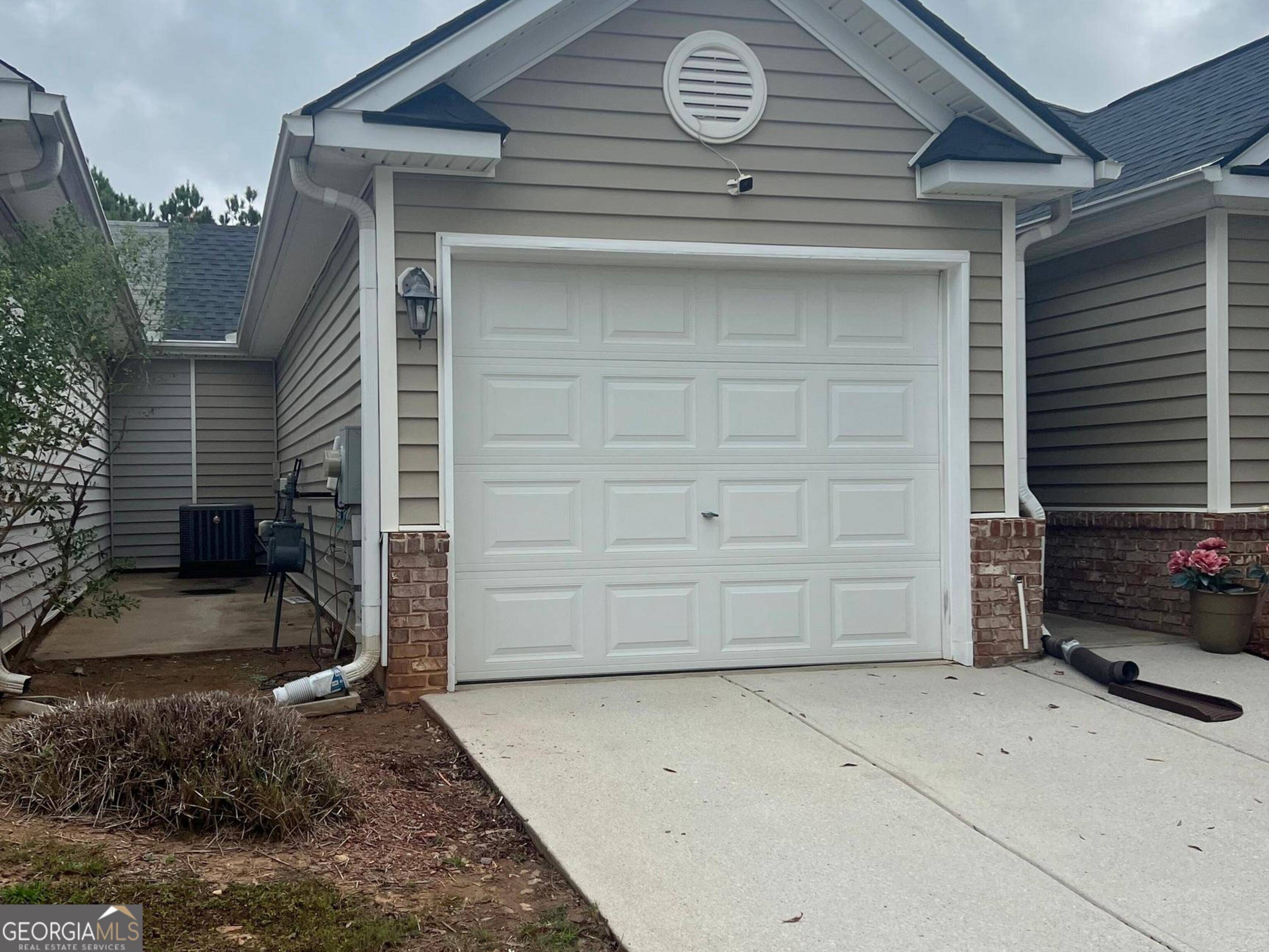 Lithonia, GA 30058,6390 Shadow SQ