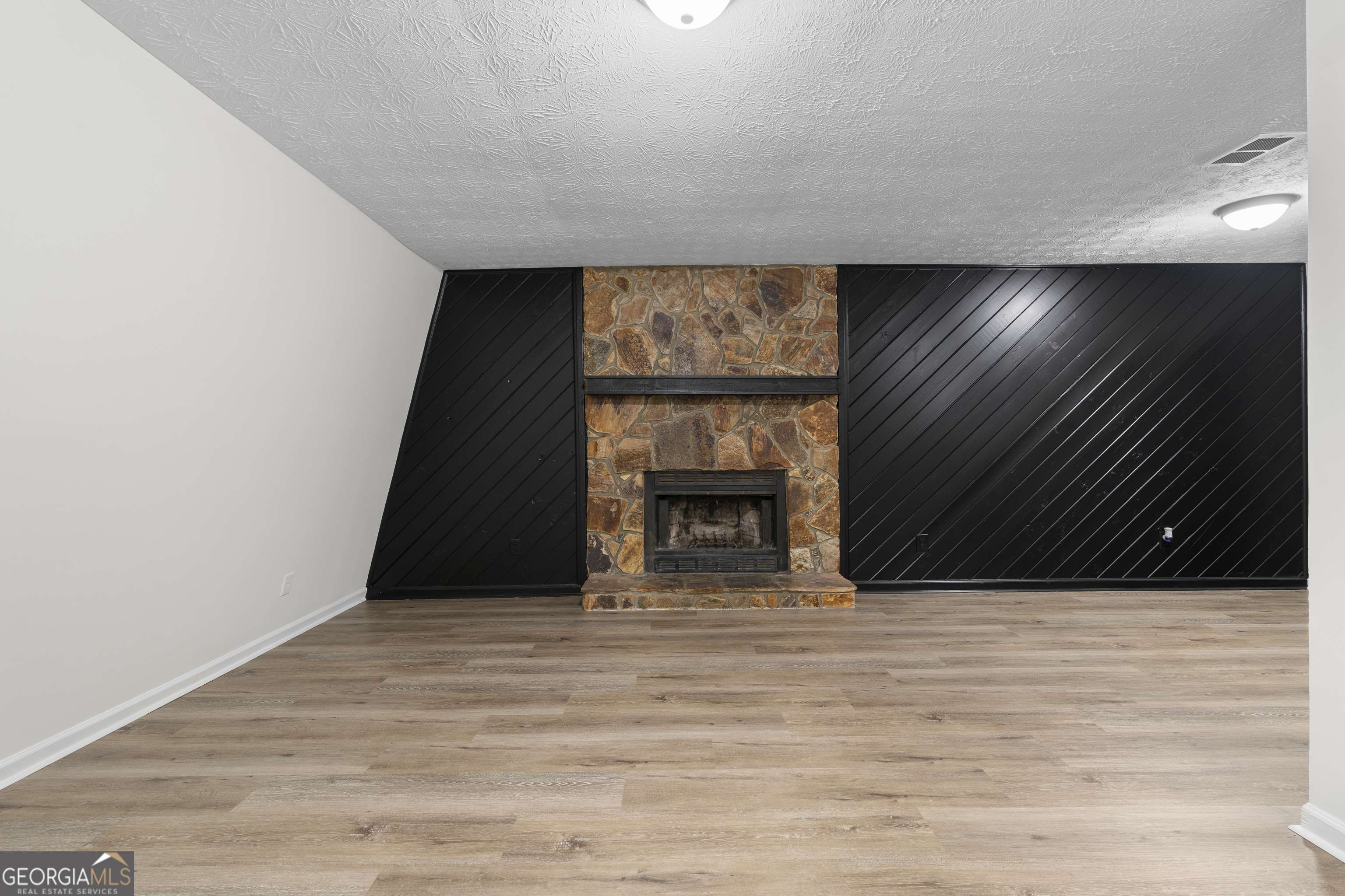 Athens, GA 30606,131 Nicole CIR