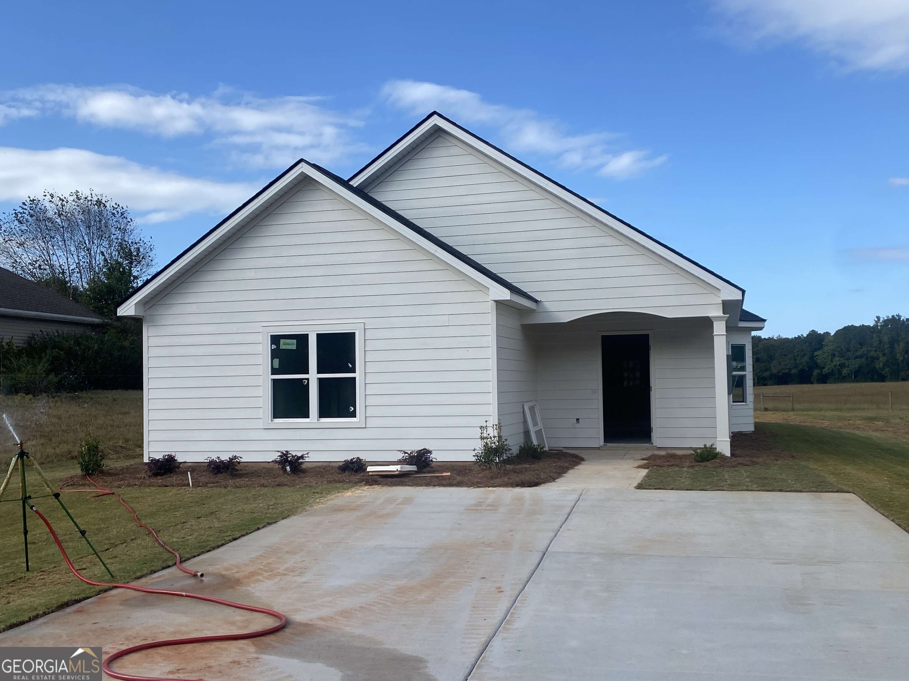 Milner, GA 30257,162 Mathews RD