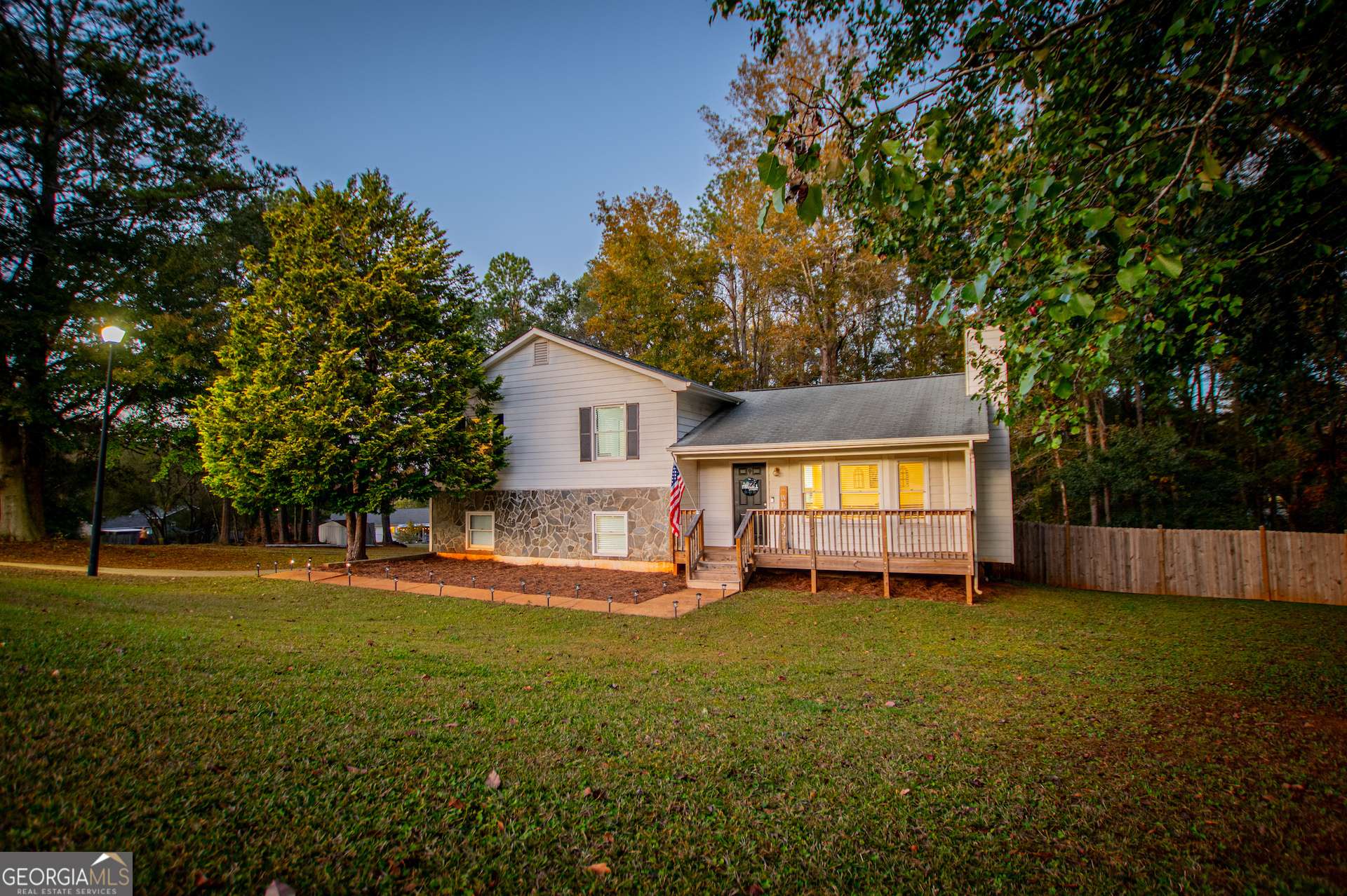 Carrollton, GA 30117,40 Red Holly Gap