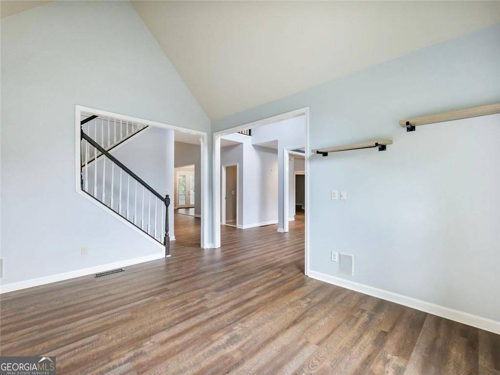 Alpharetta, GA 30005,1140 Park Glenn DR