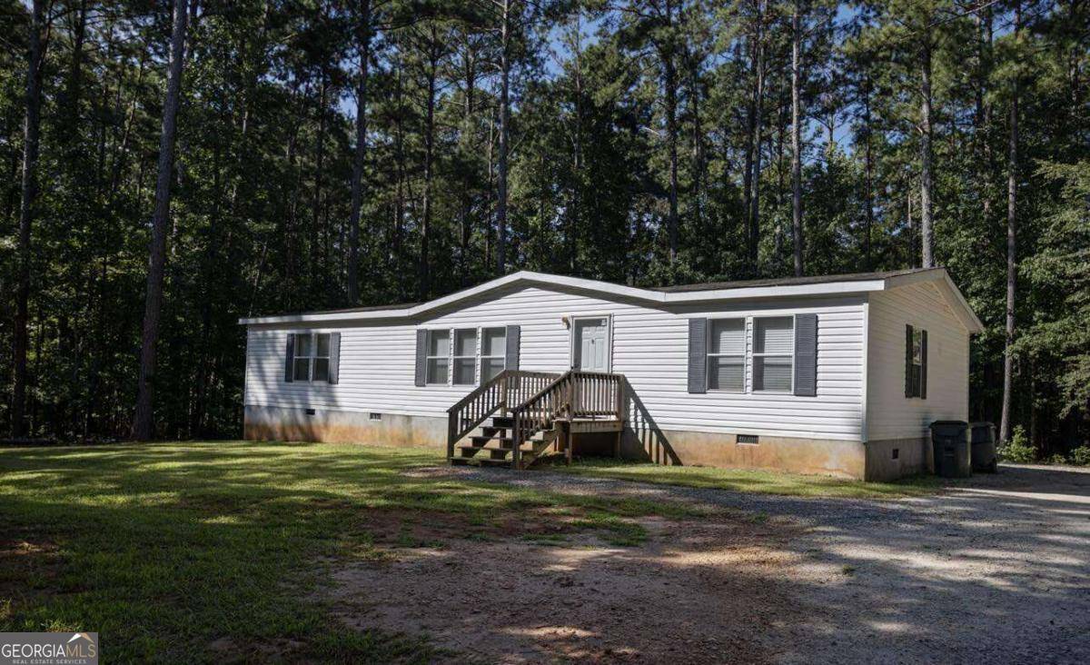 Eatonton, GA 31024,124 NE Lakeview Estates LN NE