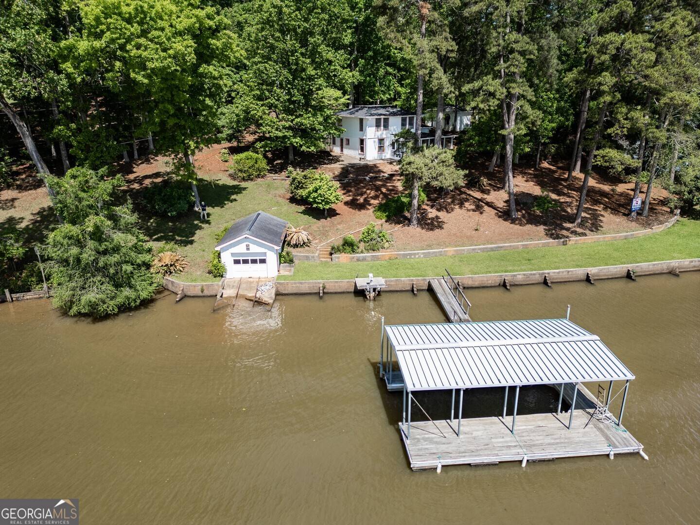 Jackson, GA 30233,185 Crestview RD