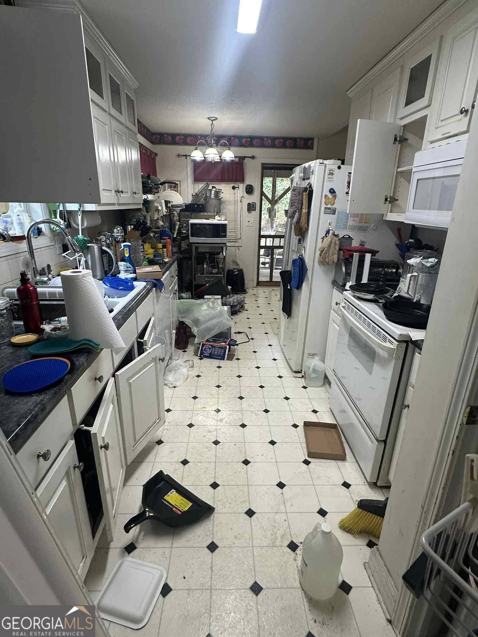 White, GA 30184,28 Greatwood DR