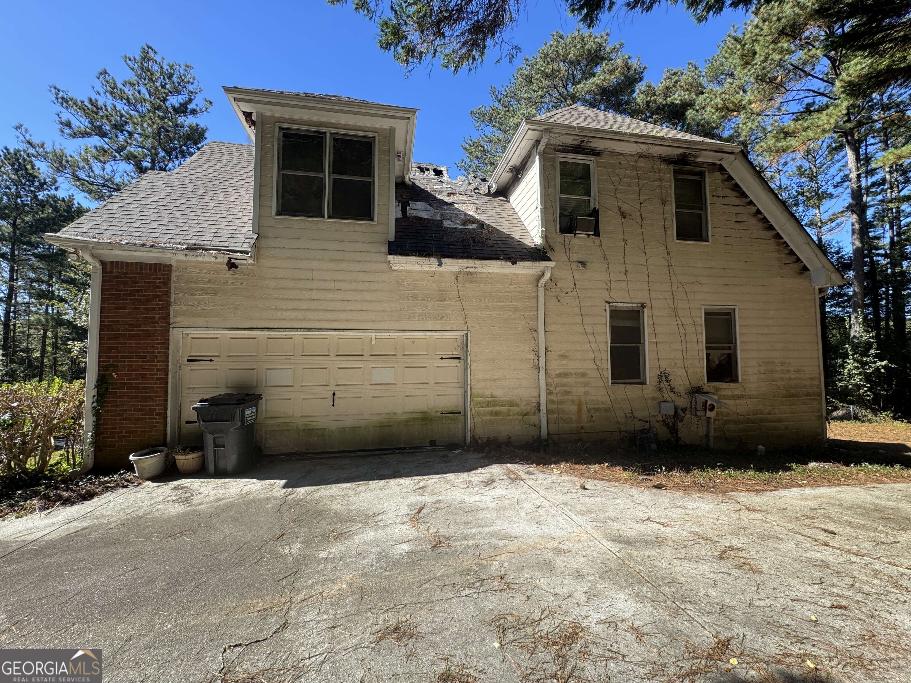 Lilburn, GA 30047,3263 Jack Russell RUN