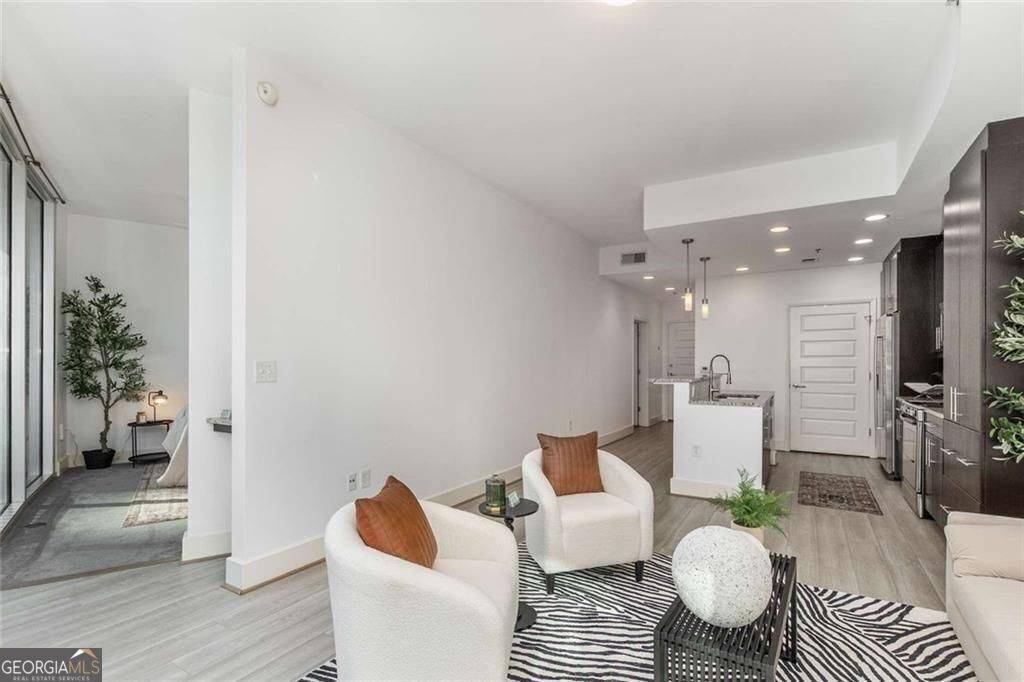 Atlanta, GA 30309,1080 Peachtree ST NE #1006