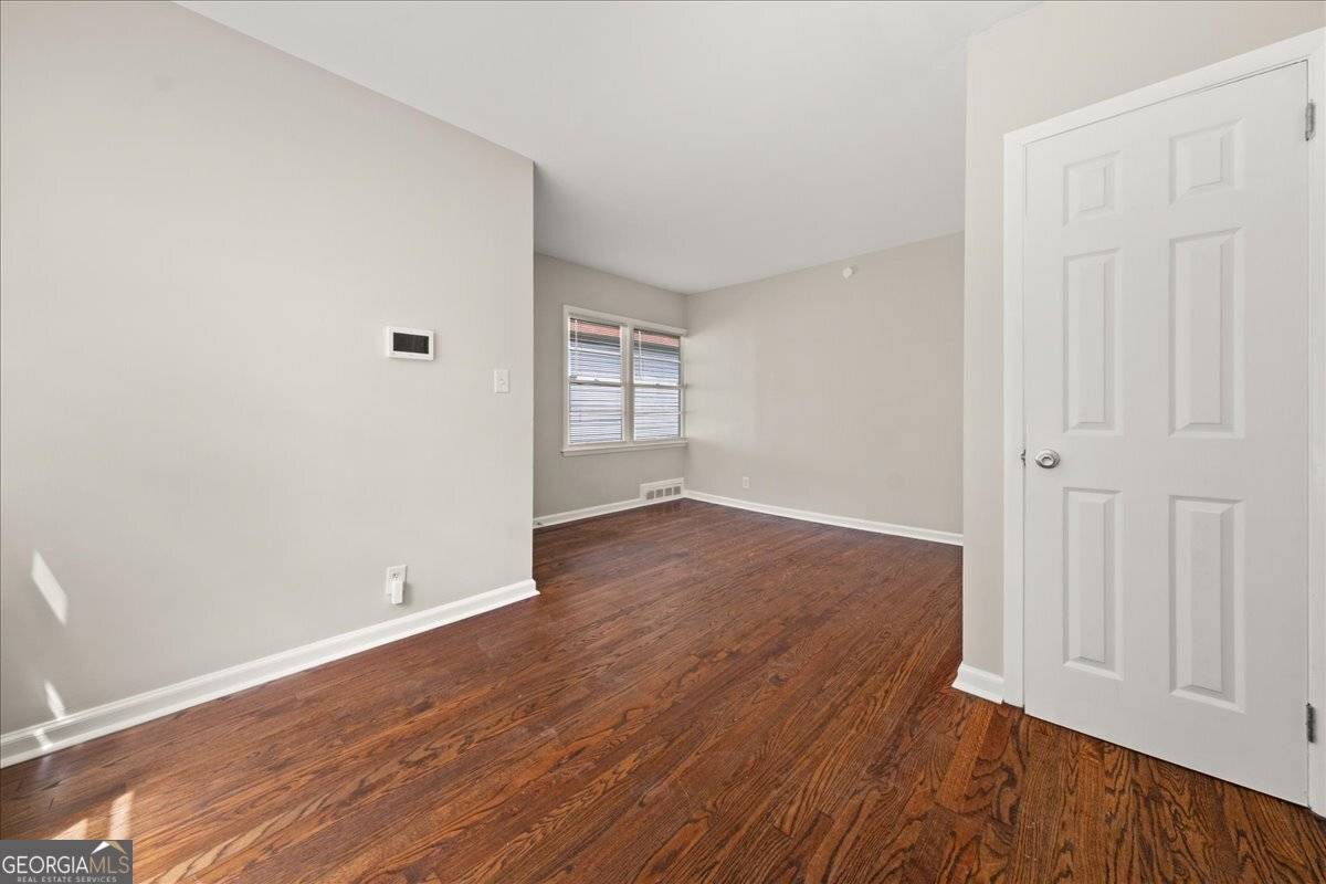 Atlanta, GA 30310,1935 Handley AVE SW #A