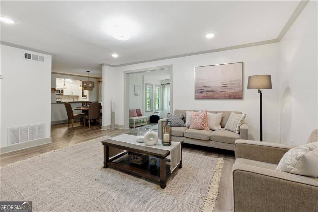 Atlanta, GA 30327,178 Barone PL NW