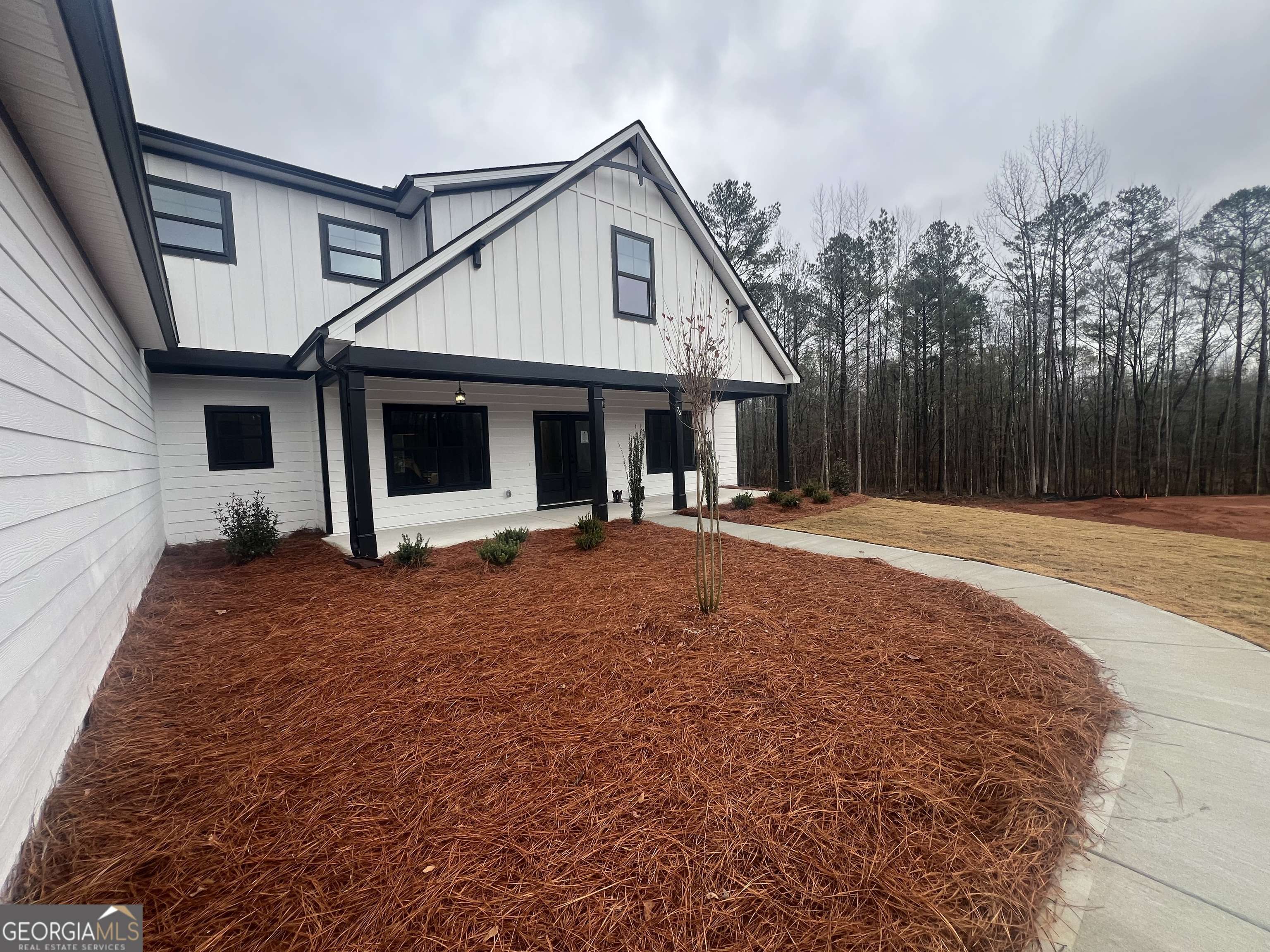 Newnan, GA 30263,76 Tea House LN #17