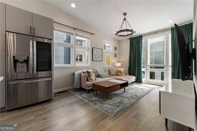 Atlanta, GA 30308,469 Parkway DR N