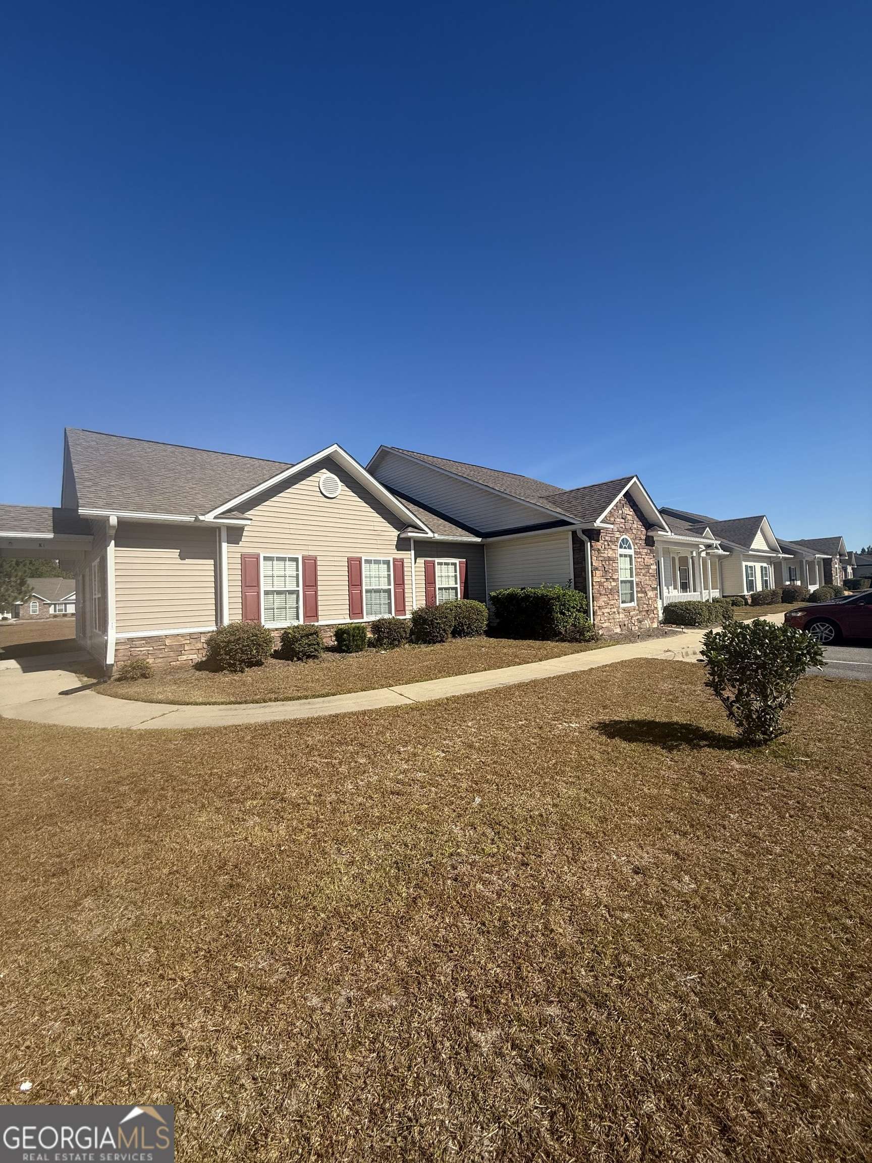 Hinesville, GA 31313,401 Barry McCaffrey BLVD #K2