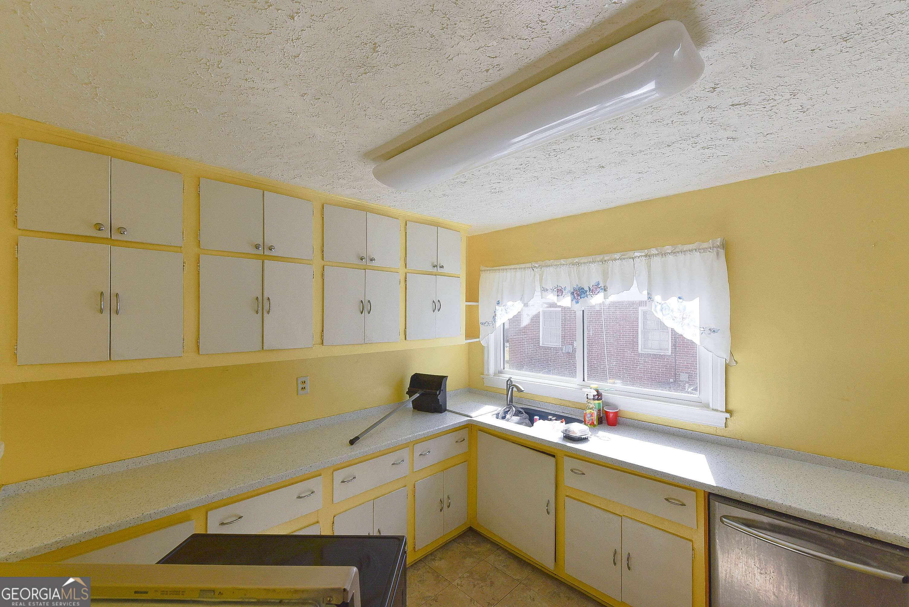 East Point, GA 30344,3049 Cloverhurst DR