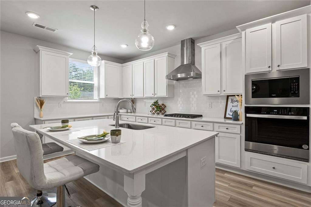 Stockbridge, GA 30281,213 Chiswick LOOP