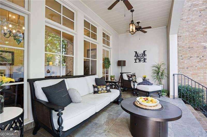 Woodstock, GA 30188,125 Hubbard RD