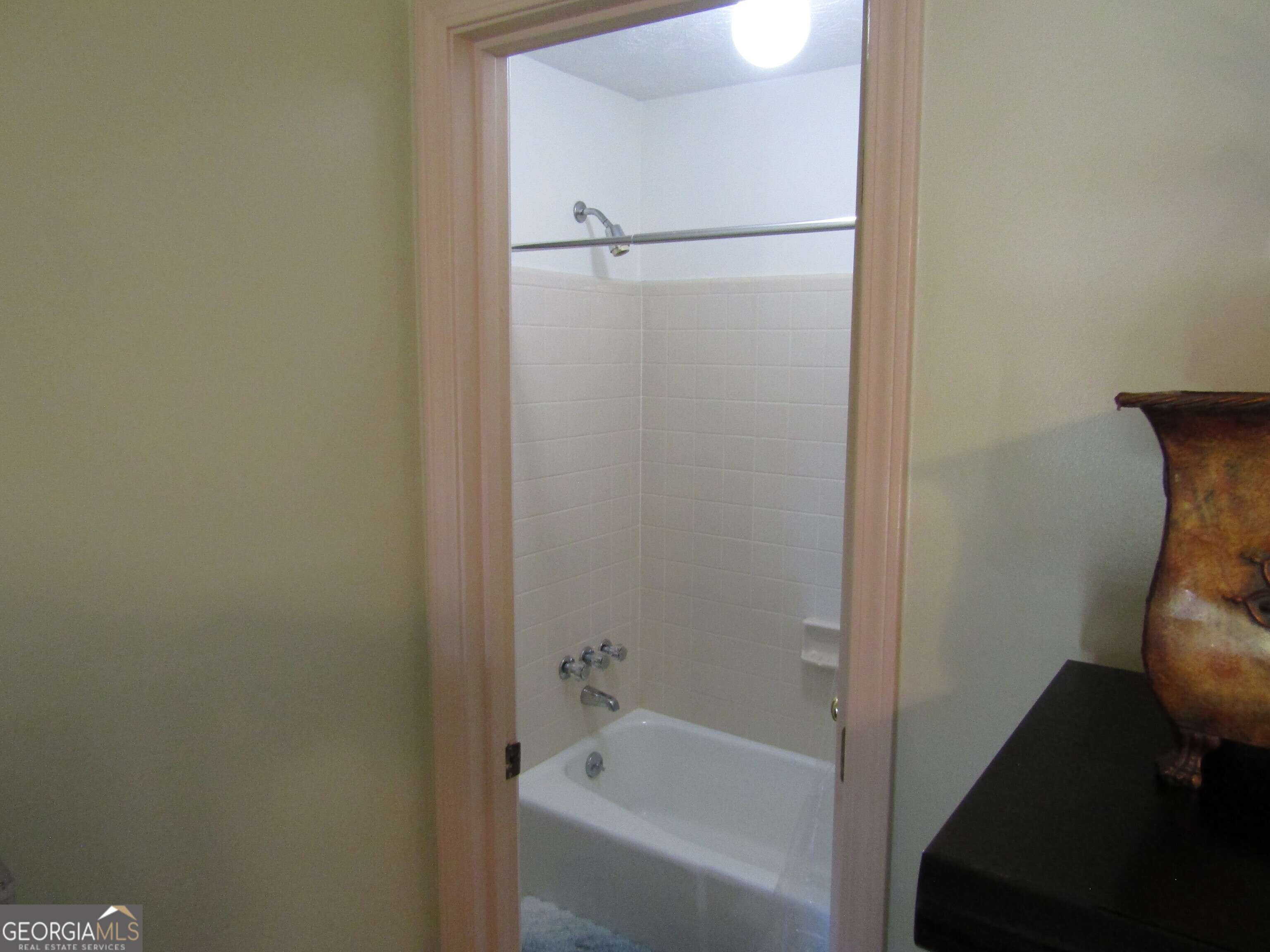 Lilburn, GA 30047,5817 Lost Grove DR