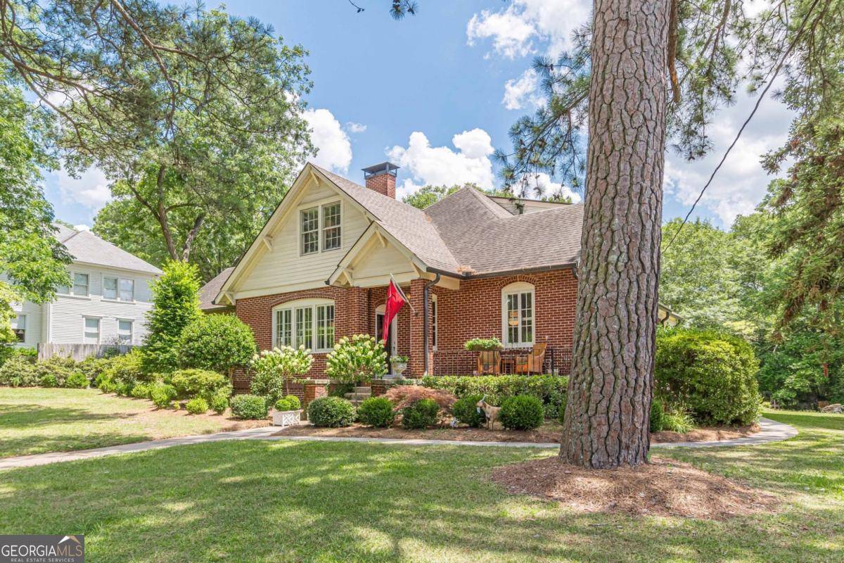 Atlanta, GA 30337,1878 Cambridge AVE