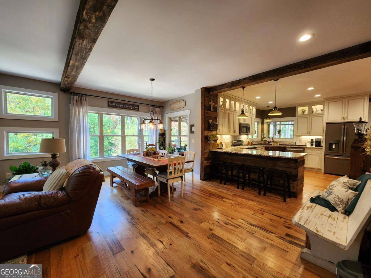 Douglasville, GA 30135,7350 Banks Mill RD