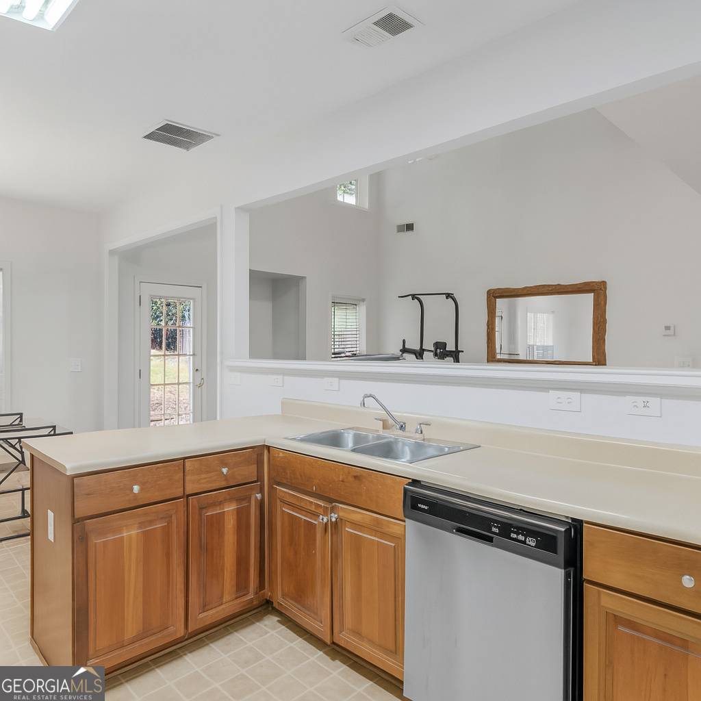 Locust Grove, GA 30248,412 Eglington TRL