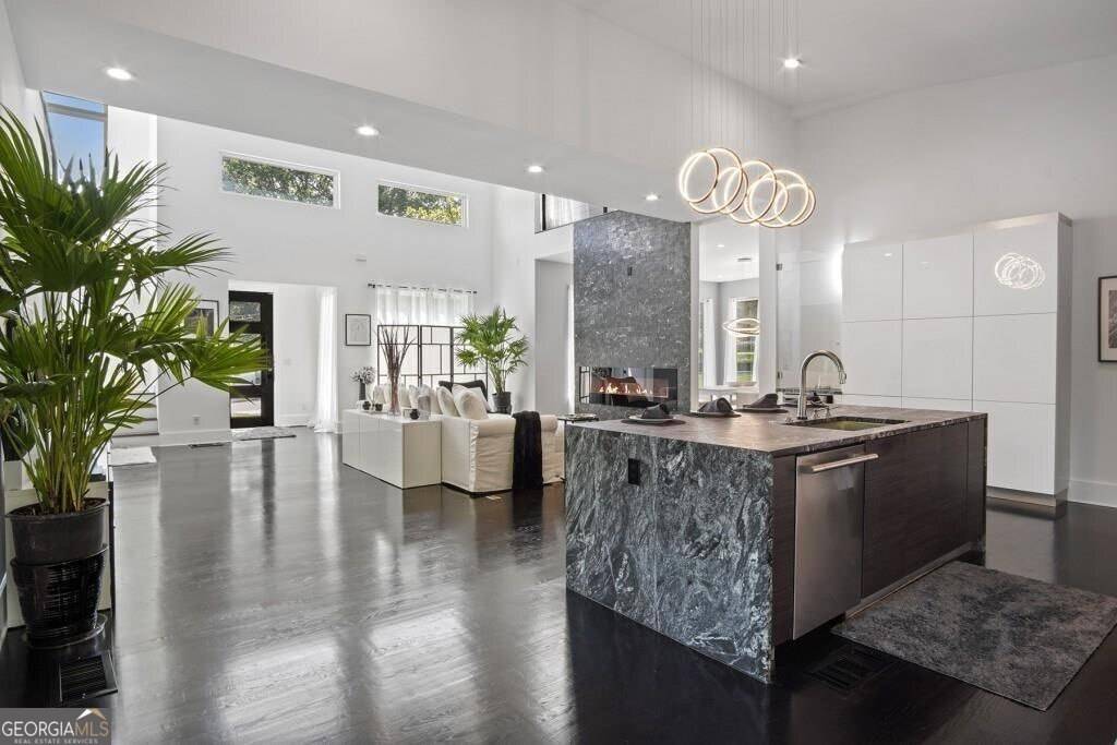 Atlanta, GA 30345,1756 N Akin DR NE