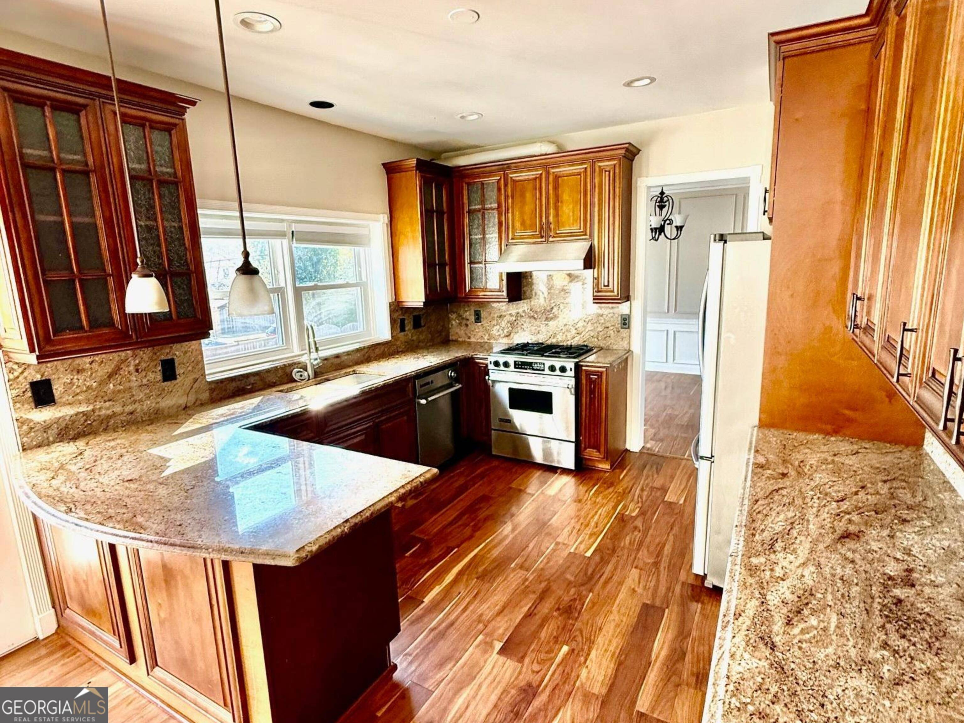 Johns Creek, GA 30022,4965 Cinnabar DR