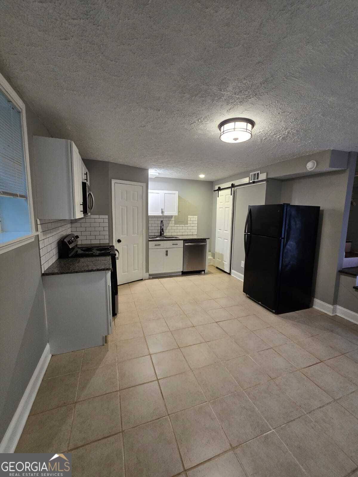 East Point, GA 30344,2963 Redwine RD #REAR UNIT