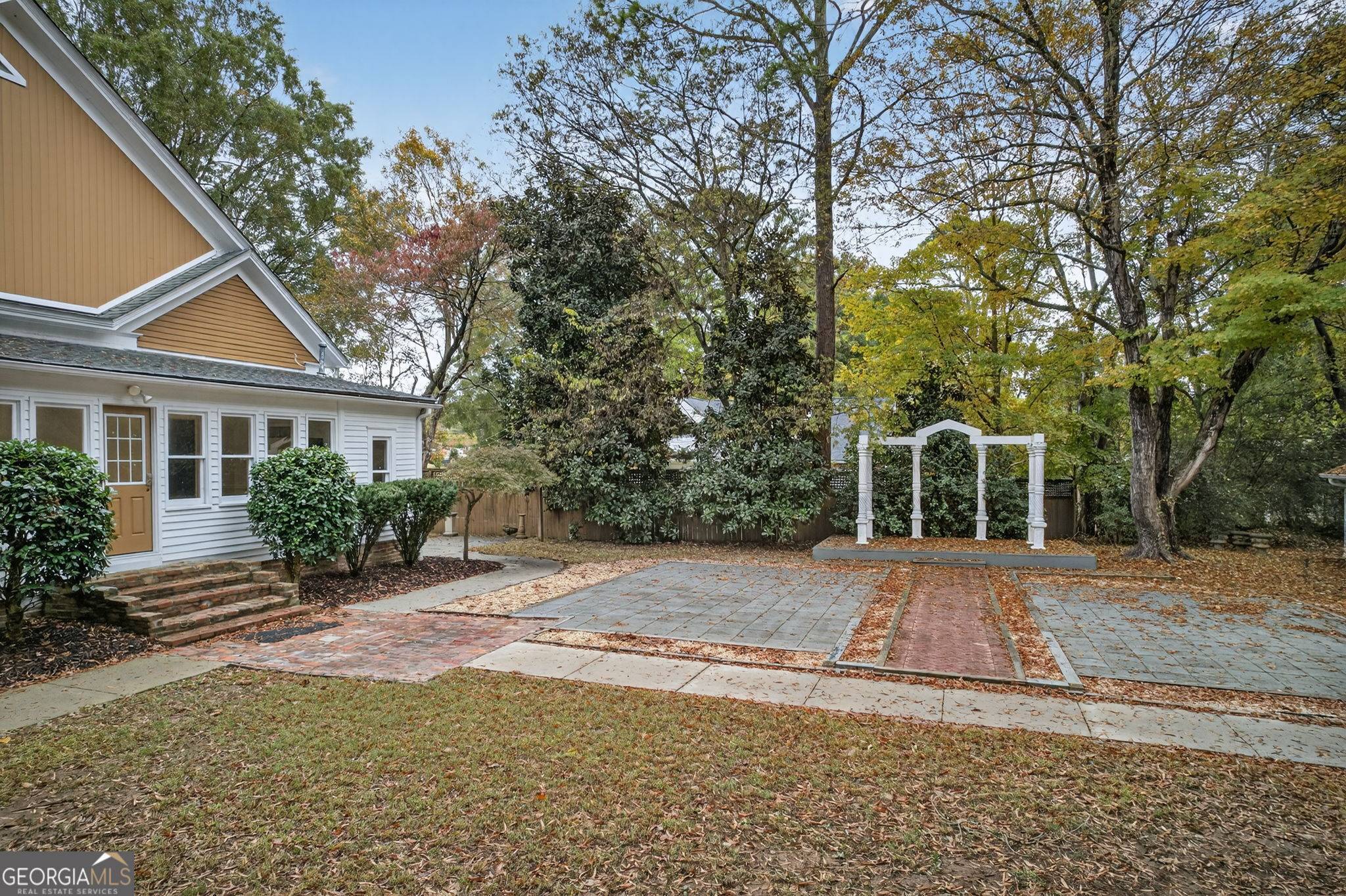 Adairsville, GA 30103,108 King ST