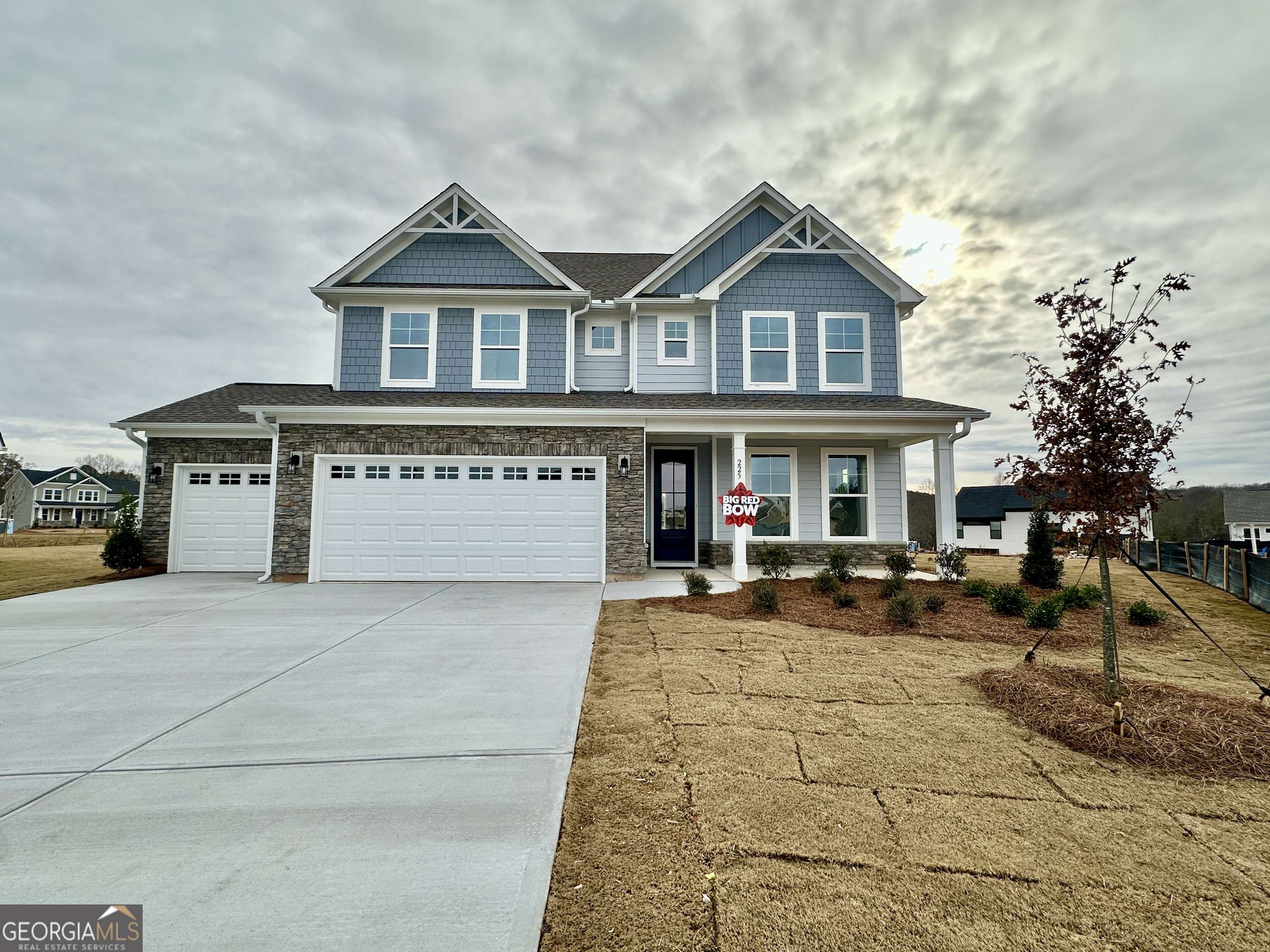 Hoschton, GA 30548,225 Coffee LN