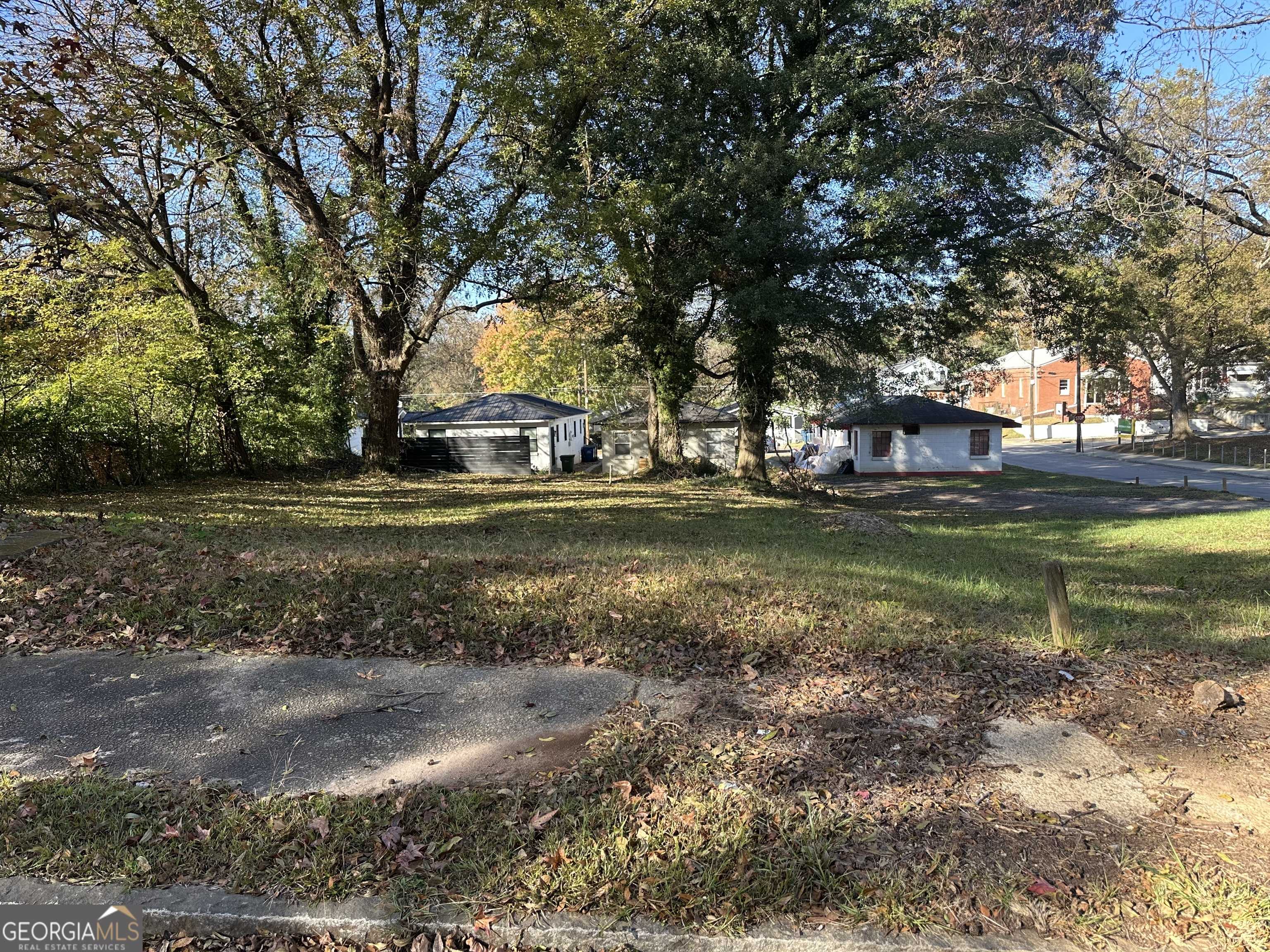 Atlanta, GA 30310,1033 Windsor ST S