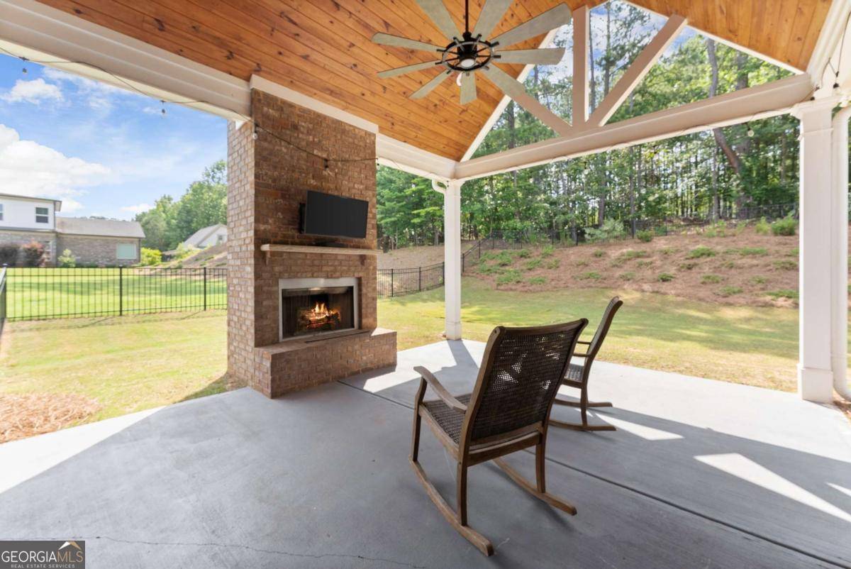 Jefferson, GA 30549,7187 Sanctuary DR