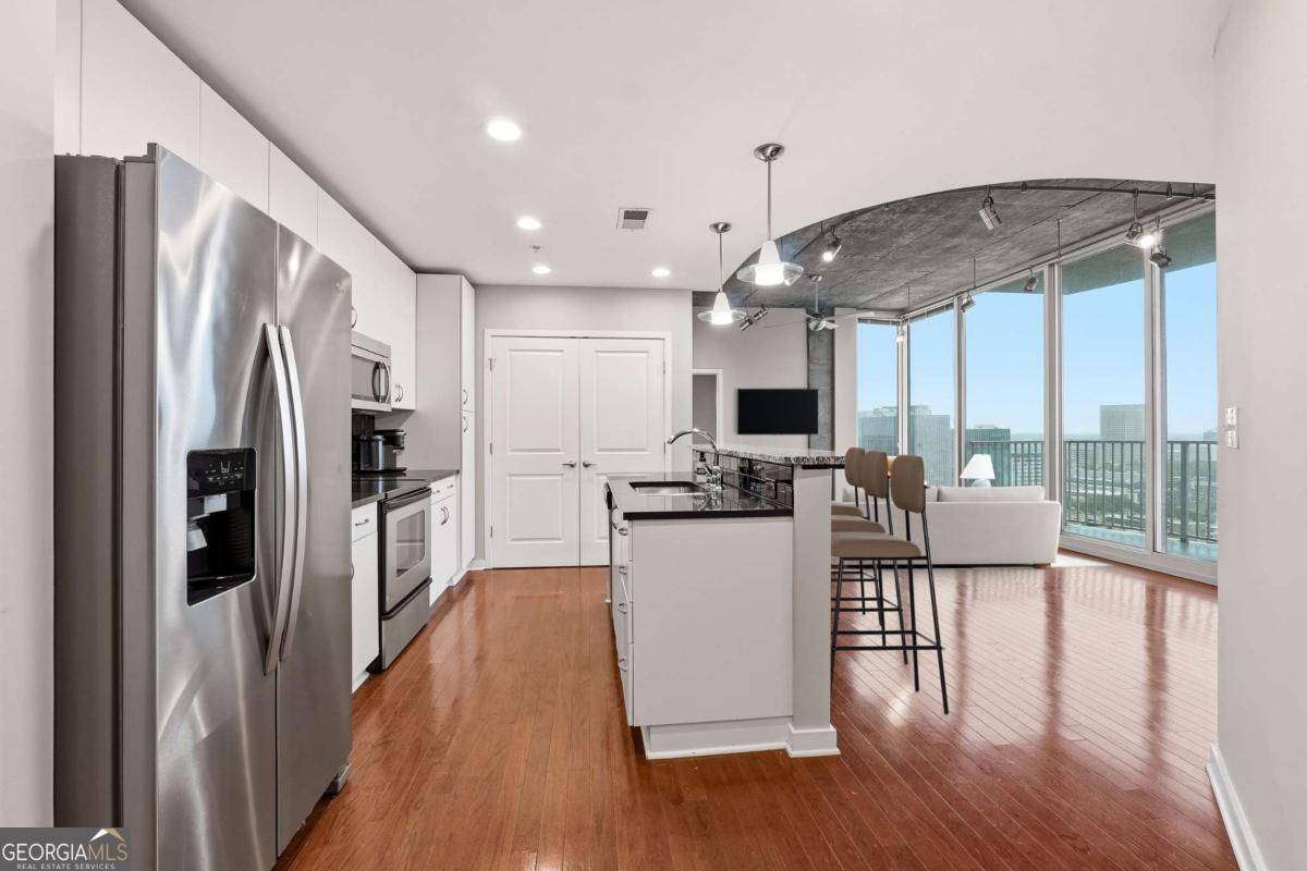 Atlanta, GA 30308,860 Peachtree ST NE #2218