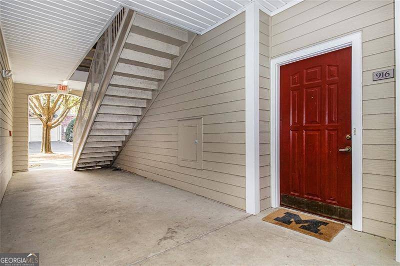 Alpharetta, GA 30004,916 SANDRINGHAM